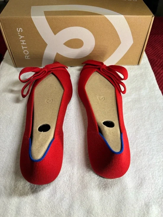 Rothy's Red Pointed Bow Knit Flats Cupid -WIDE- - Picture 3 of 5